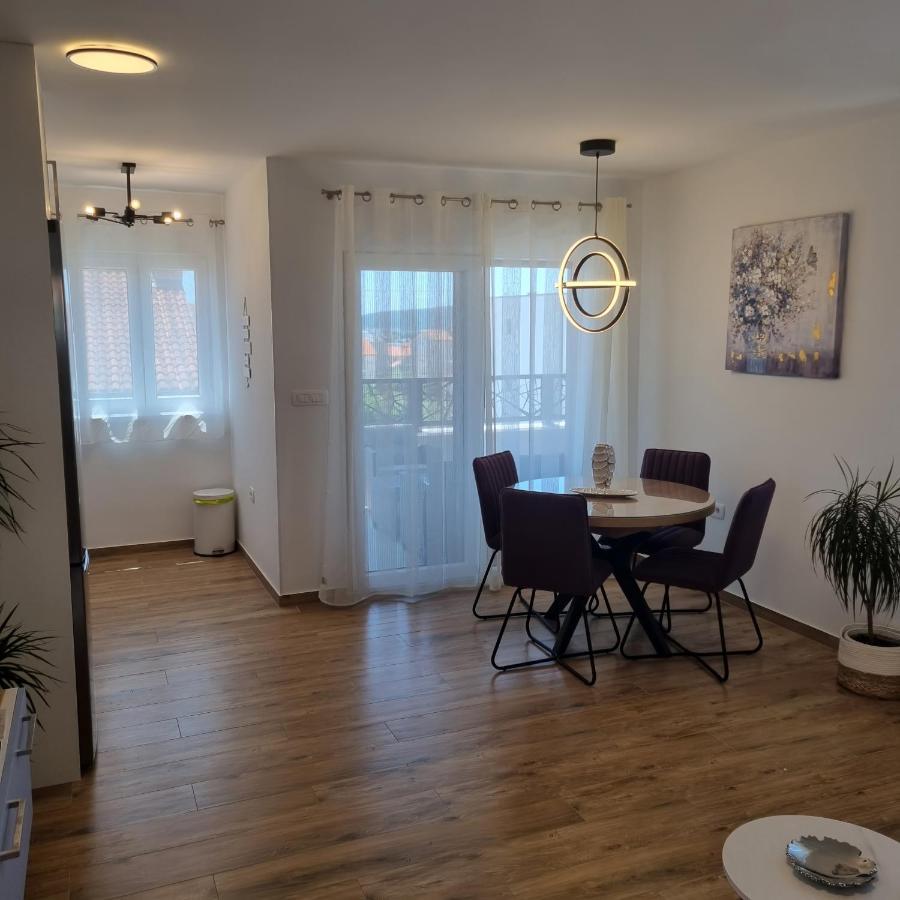 Apartments Happiness Trogir Zewnętrze zdjęcie
