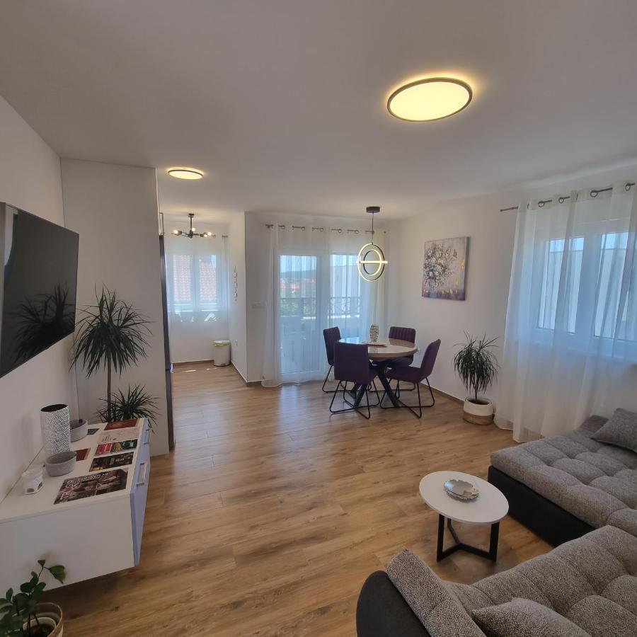 Apartments Happiness Trogir Zewnętrze zdjęcie